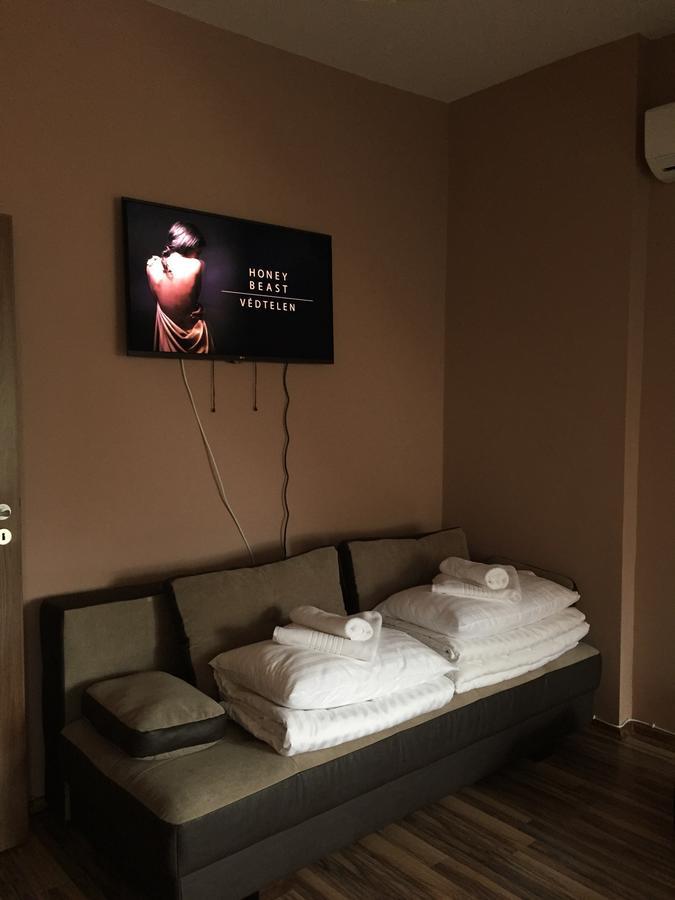Palank Apartman Mosonmagyarovar Bagian luar foto