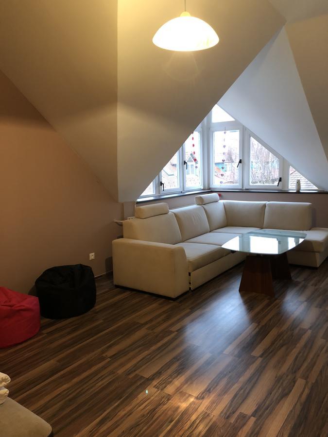 Palank Apartman Mosonmagyarovar Bagian luar foto